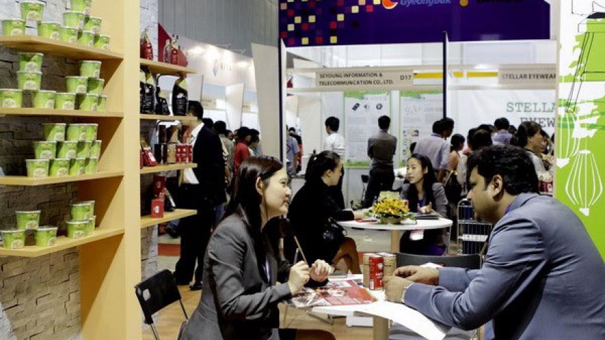 Int’l Retail and Franchise Exhibition opens in HCM City 