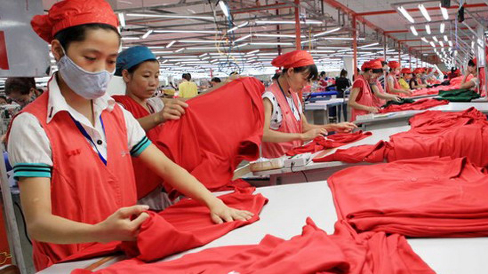 Consumers optimistic about economic outlook