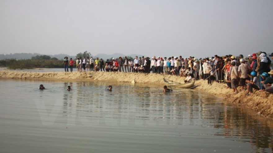 Nine students drown in Quang Ngai province