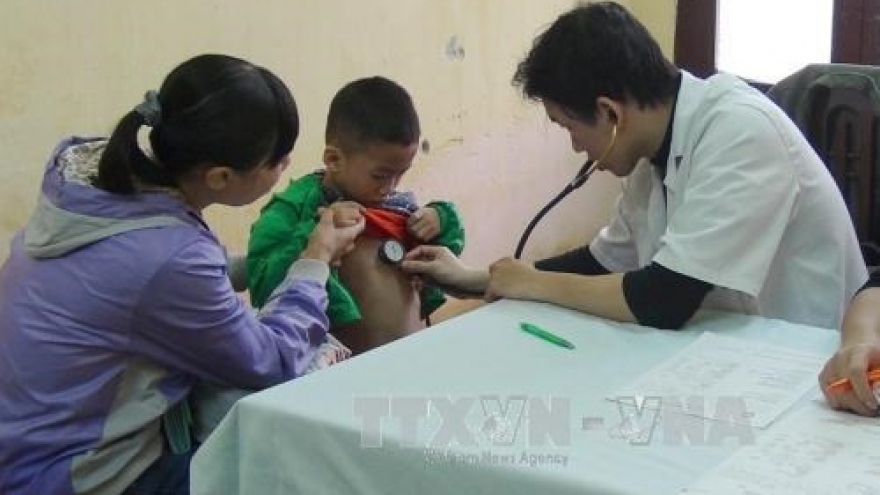 Ninh Binh: Needy children receive free heart checkups