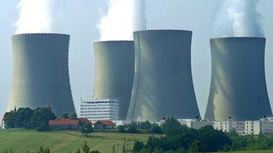Vietnam works on nuclear power framework