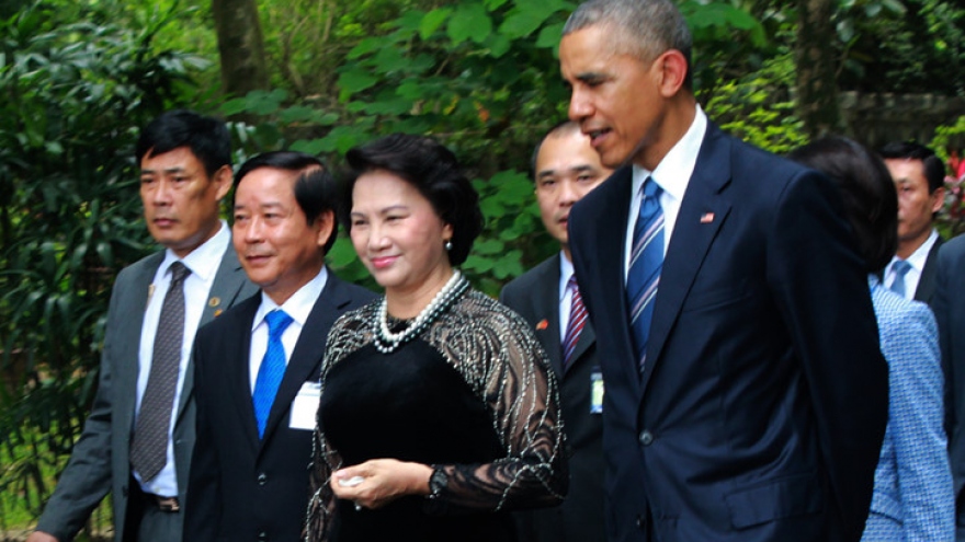 
        Obama visits Stilt House of late President Ho Chi Minh
                          
                      