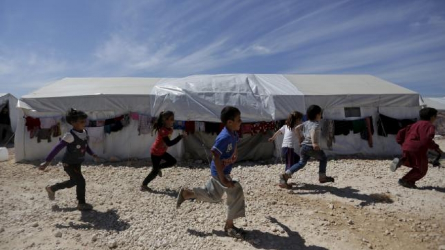 Obama expects US to admit 10,000 Syrian refugees this year
