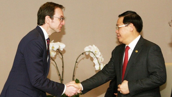 Vietnam backs OECD’s multi-dimensional country review