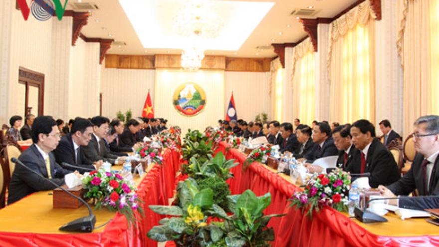 Laos,Vietnam look to stronger ties
