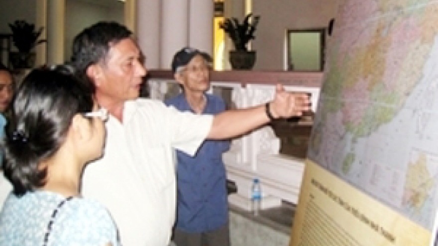 Old maps on Vietnam’s island sovereignty displayed