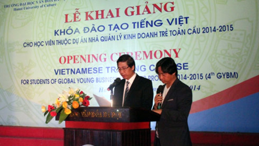 Vietnamese language course held for Korean students