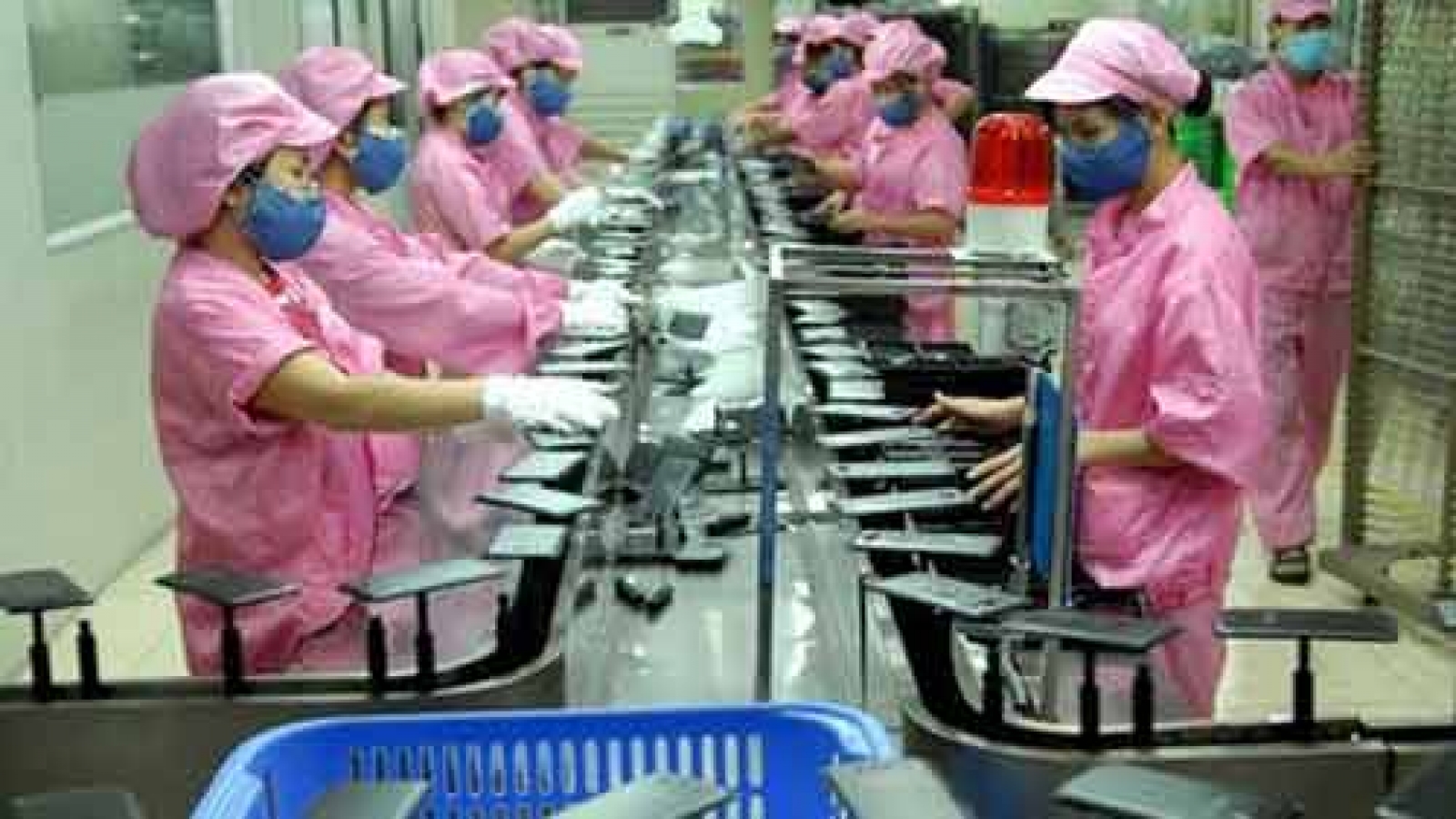 Government calls on local firms to improve foreign market strategies