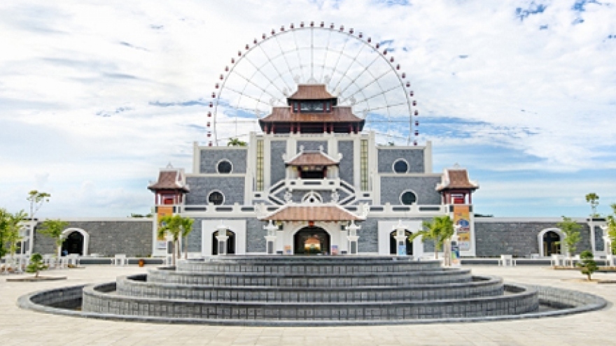 Asia Park Da Nang increasingly popular with unique entertainment areas