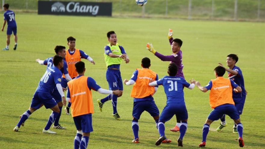 Vietnam vs Thailand in M-150 Cup tournament