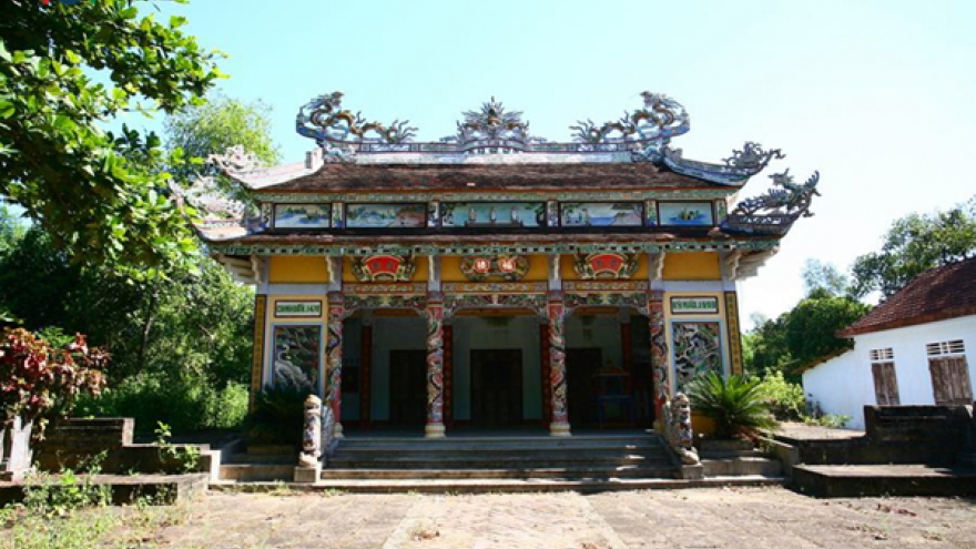 Images from the peaceful ancient village of Phuoc Tich 