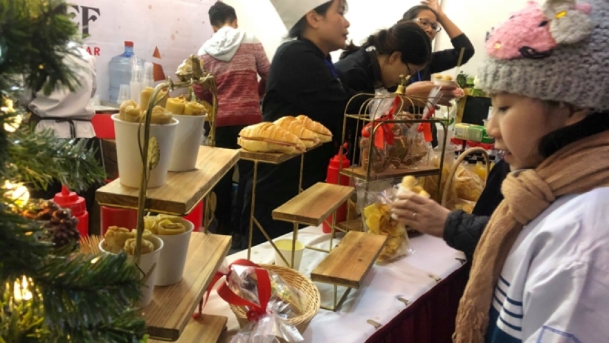 French culture festival attracts hundreds of guests