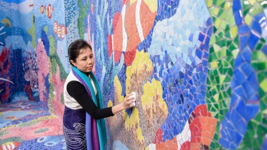 Vietnamese painter wins silver at A’Design Awards & Competitions