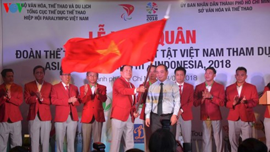 Vietnamese athletes depart for ASIAN Para Games 3