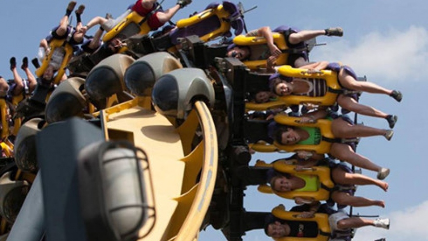 Six Flags Entertainment to build parks in Vietnam