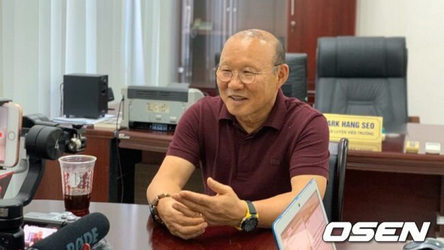Park Hang-seo unveils 2-year plan for Vietnam football