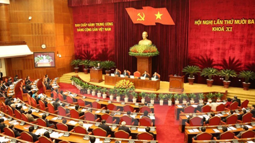 Party Central Committee continues personnel preparation discussion