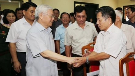 Party chief highlights fight against corruption, wastefulness