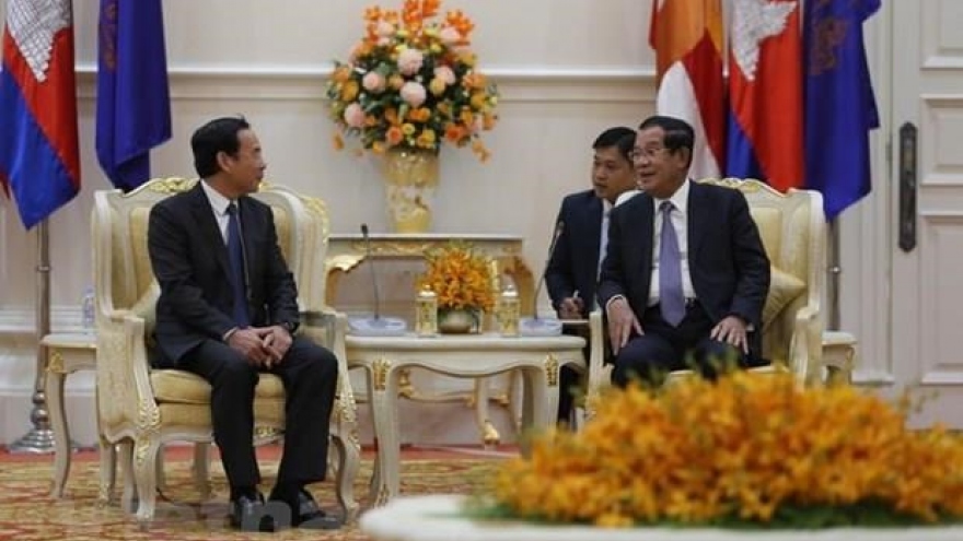 Party official vows close ties with Cambodia