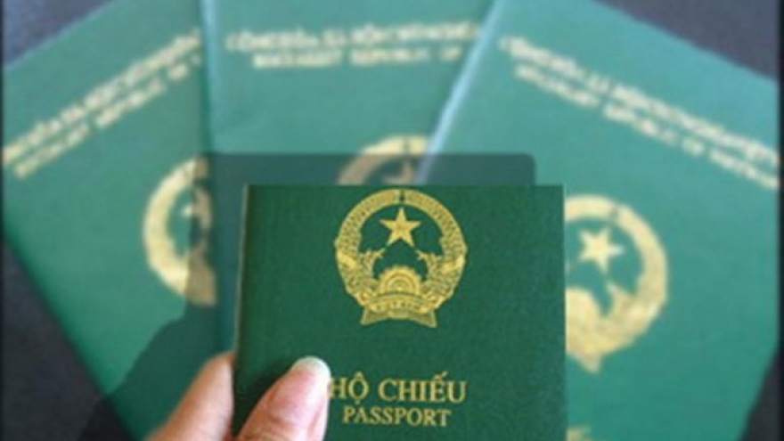 Why more Vietnamese are giving up their citizenships