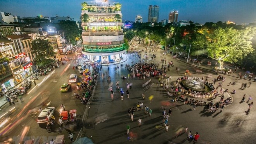 Hanoi to not open pedestrian streets on Tet