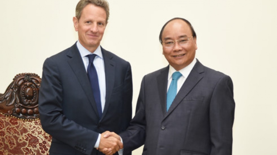 PM Phuc appreciates foreign investors’ role