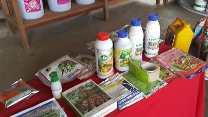 Vietnam spends over VND52 billion on daily imports of pesticides