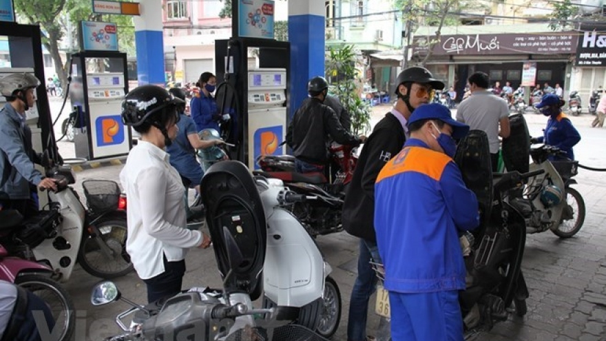 Price of petrol remains stable, diesel rises