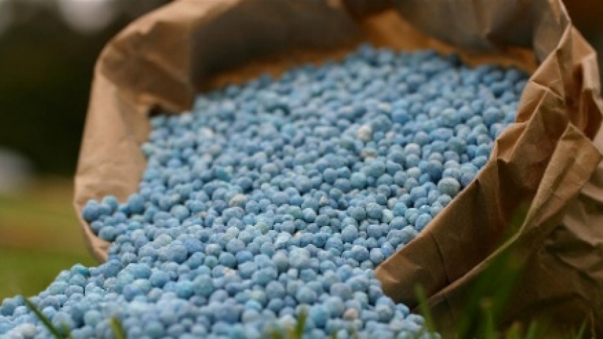 Chinese fertilizer plagues Vietnamese market