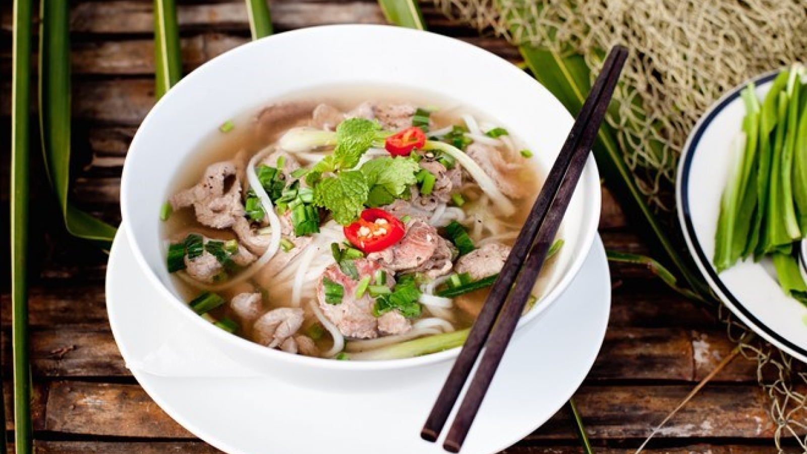 Pho with beef meatballs among best street foods in Asia