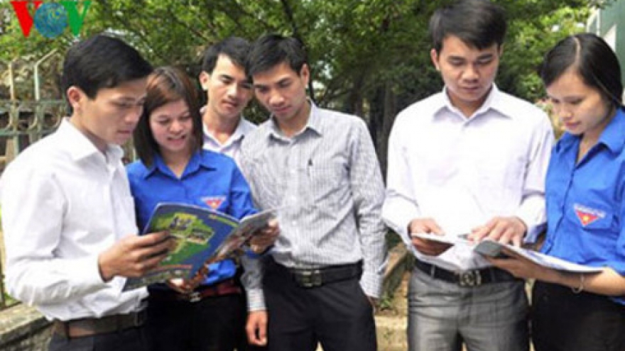 Outcomes of project to send 600 intellectuals to communes