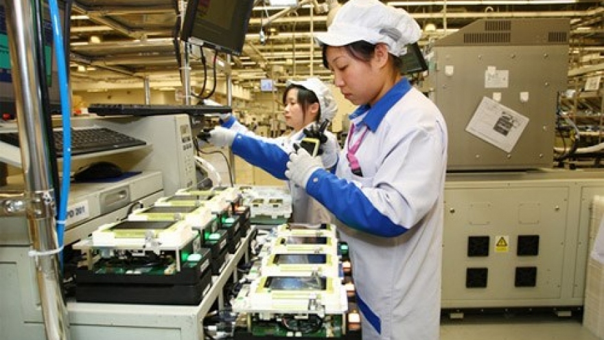 
        Telephone exports to RoK soar
                              