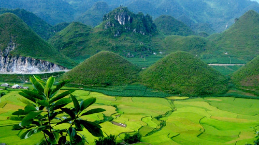 Quan Ba, a heaven of clouds and mountains