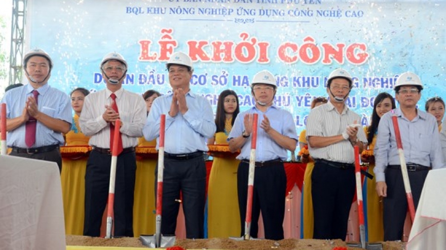 Phu Yen builds infrastructure for hi-tech agricultural zone