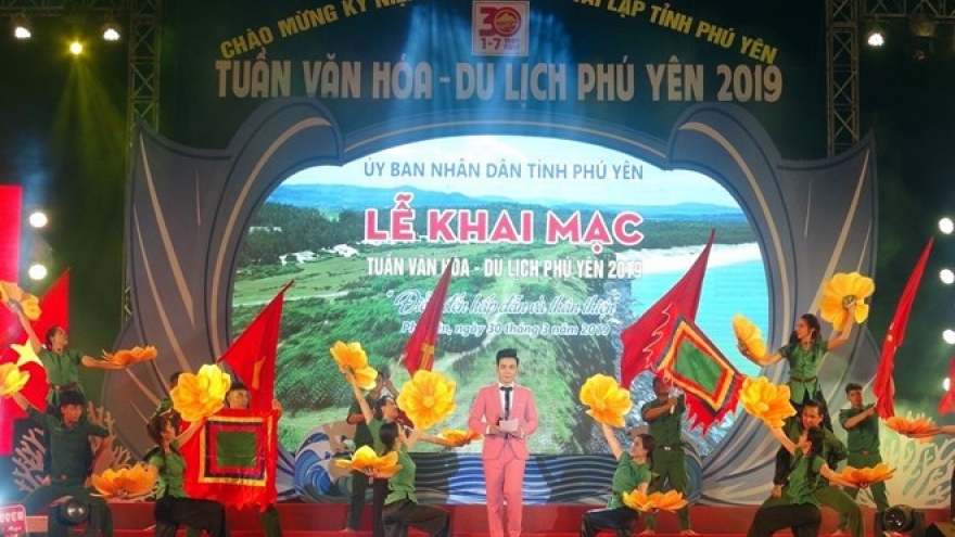 Culture, tourism week invites visitors to Phu Yen province