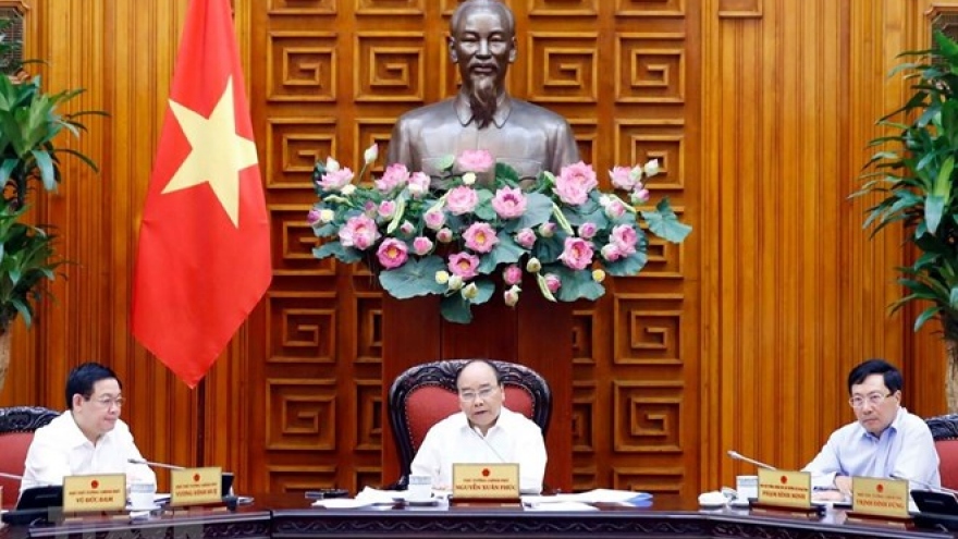 PM calls for more efforts to develop key economic regions