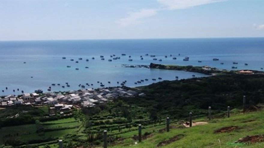 
        Binh Thuan improves tourism services
                              