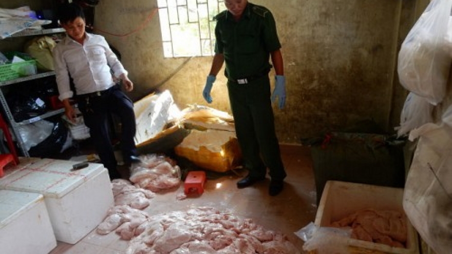 Tainted pig breasts found being disguised as goat breasts in Vietnam