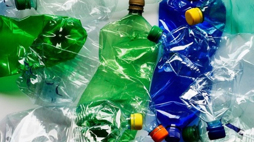 Embassies, int’l organisations join in preventing plastic pollution in Vietnam