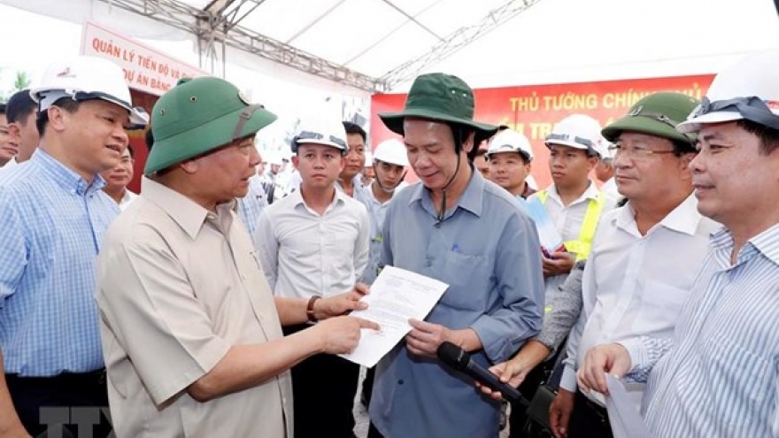 PM urges completion of Trung Luong–My Thuan expressway in early 2021