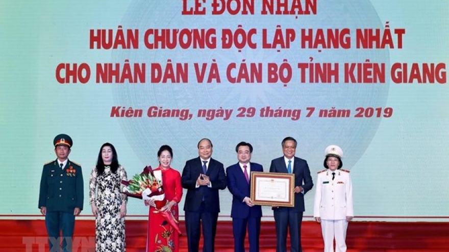 PM lauds Kien Giang for impressive progress