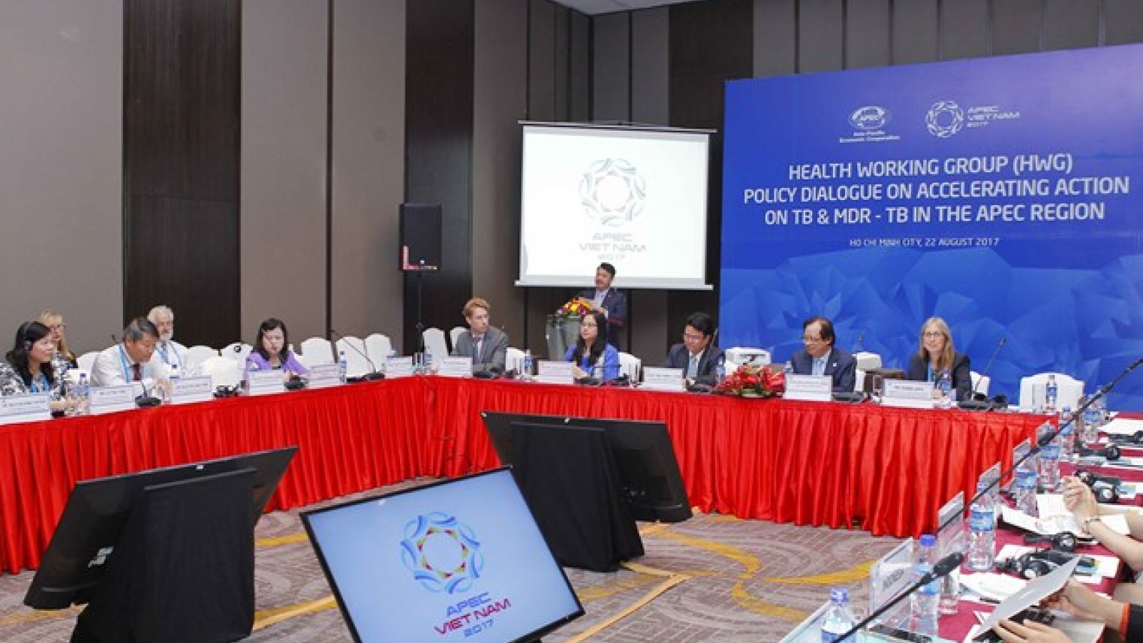 Policy dialogue aims to speed up action on tuberculosis in APEC