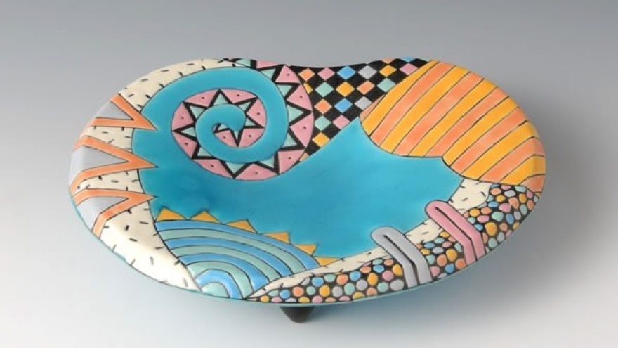 
        Exhibition features Japanese pottery
                              