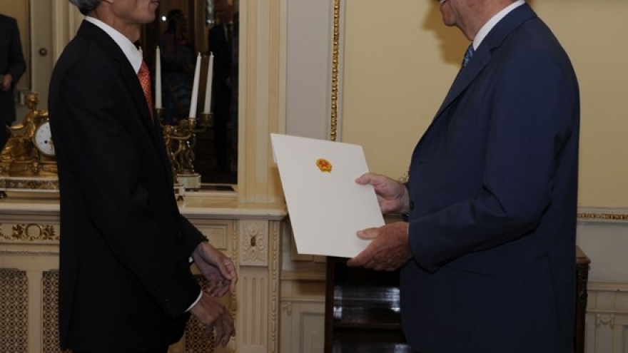 Vietnamese Ambassador presents credentials in Uruguay