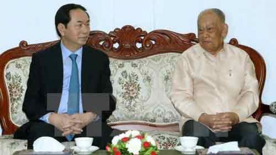 President concludes Lao visits, heads to Cambodia