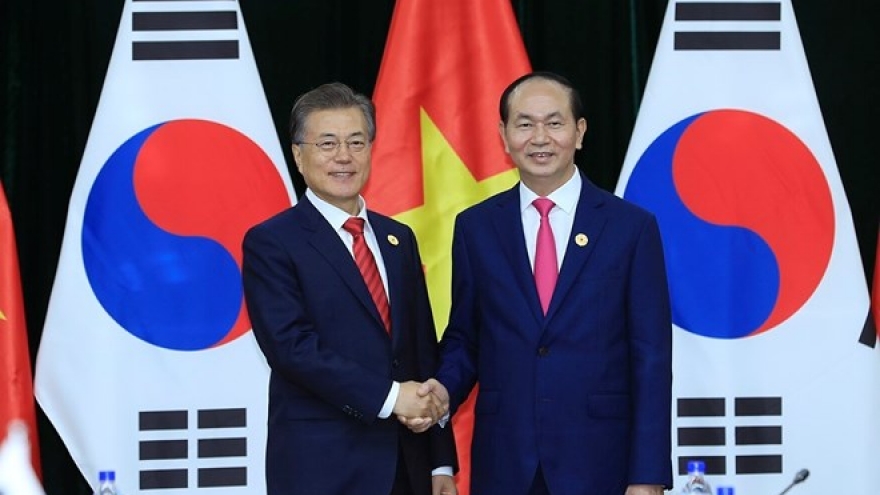 President Tran Dai Quang meets with RoK President