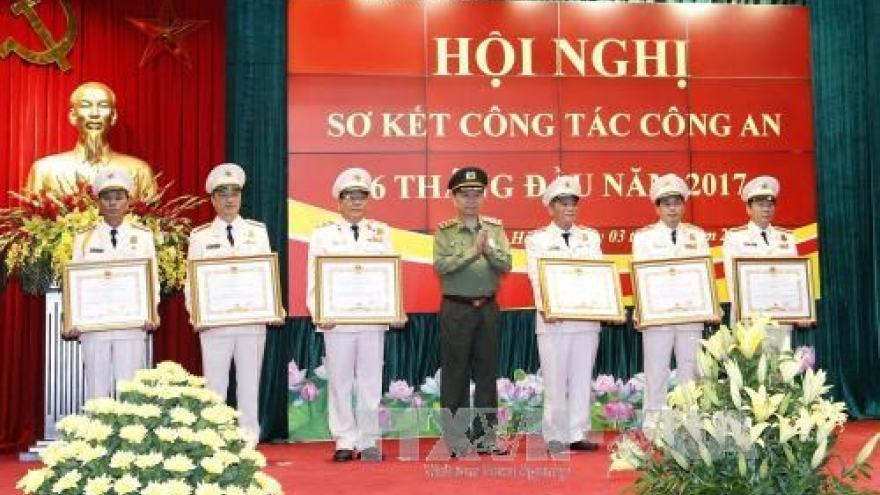 Public security ministry reviews first-half activities