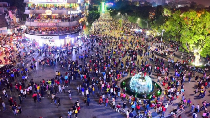 Hanoi’s new attempt to improve public manners