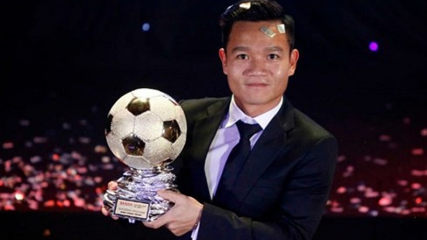 Golden Ball Awards underway in Vietnam