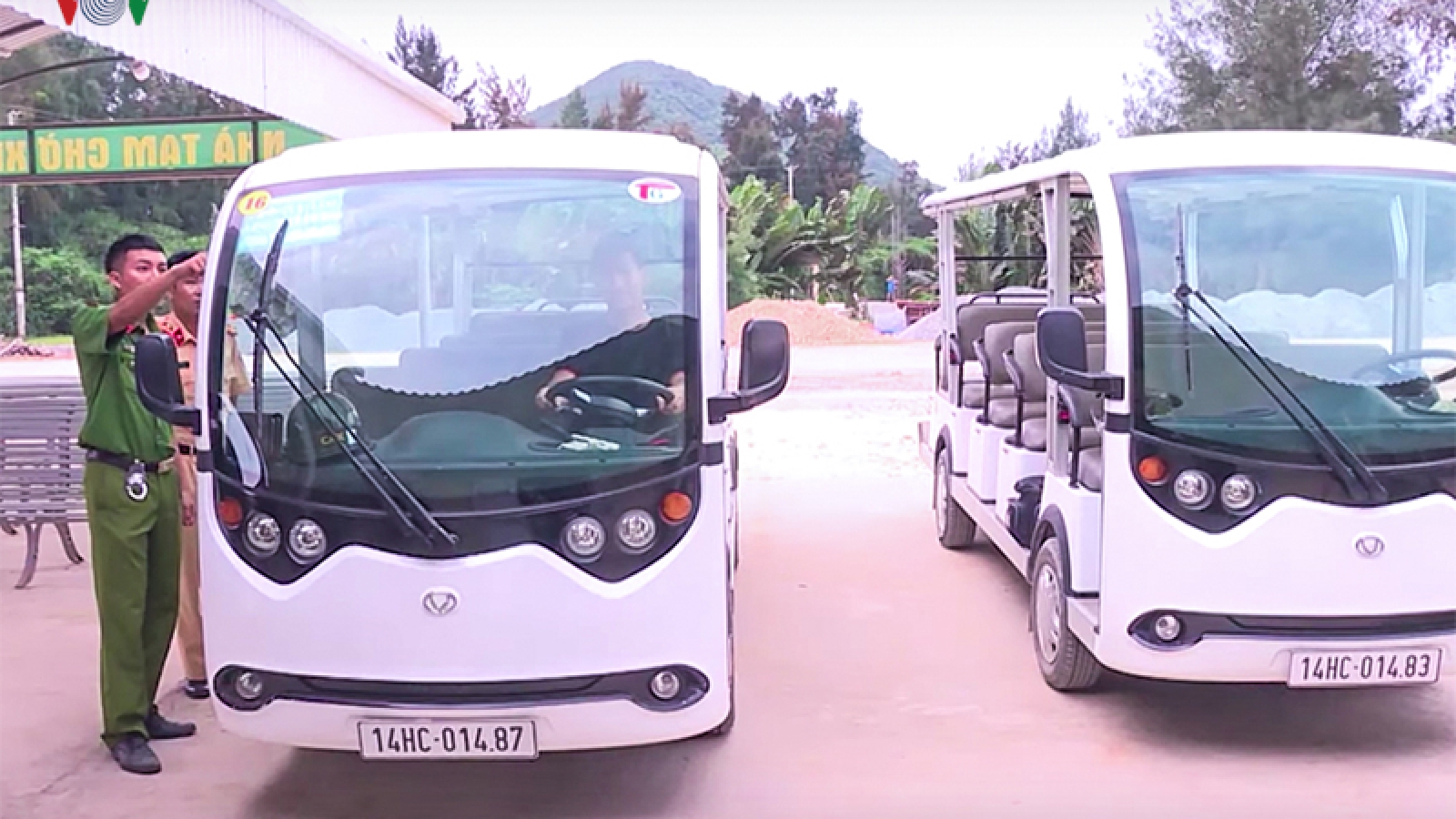 Over 100 electric cars ready to serve tourists on Quan Lan island 